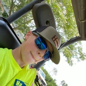 Meet your Posher, Ethan